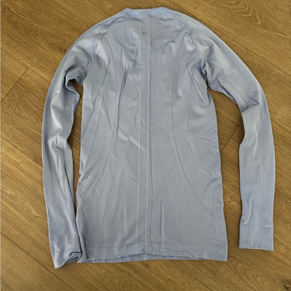 Lululemon Long Sleeve Athletic Top